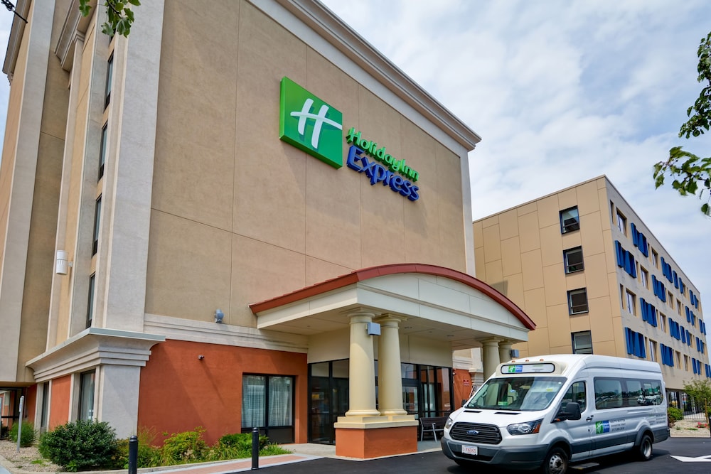 Holiday Inn Express Boston by IHG - photo 78