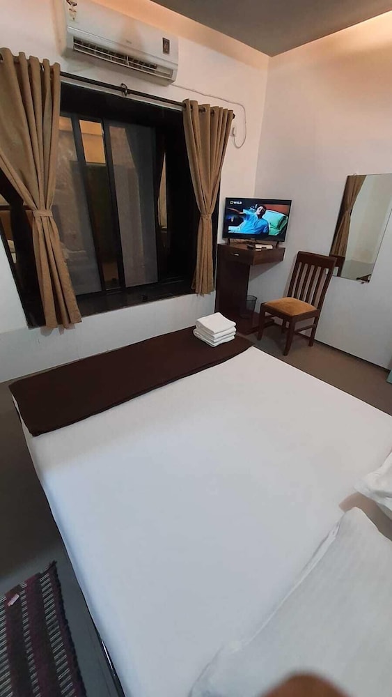 The Grantley Hotel in Alibag, India