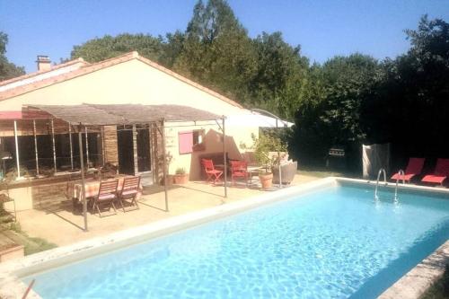 Au Gout Du Miel Luberon Provence — Maubec