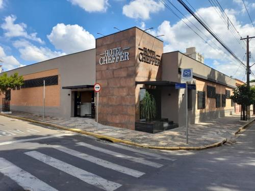 Hotel Cheffer in Porto Ferreira, Brasil