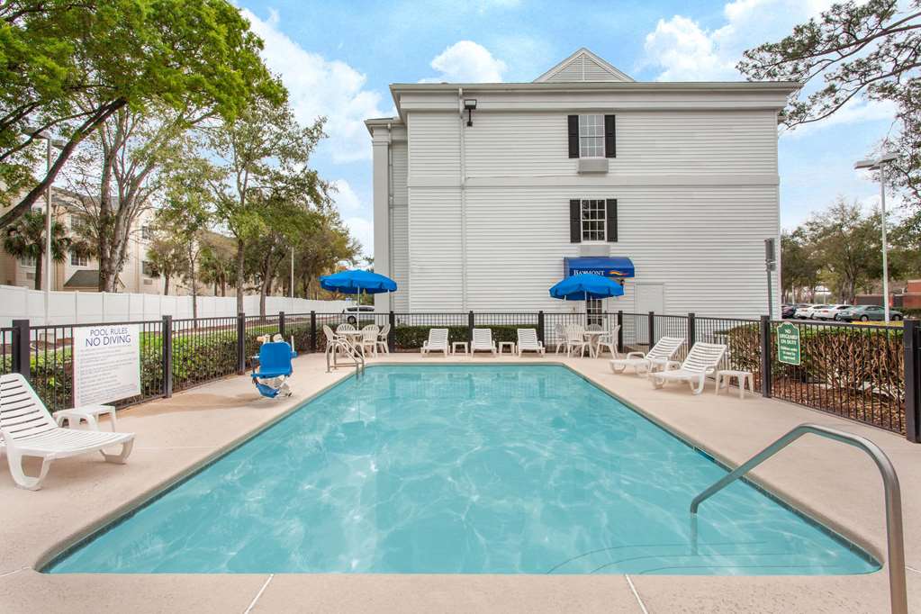 Baymont by Wyndham Jacksonville Butler Blvd - photo 4
