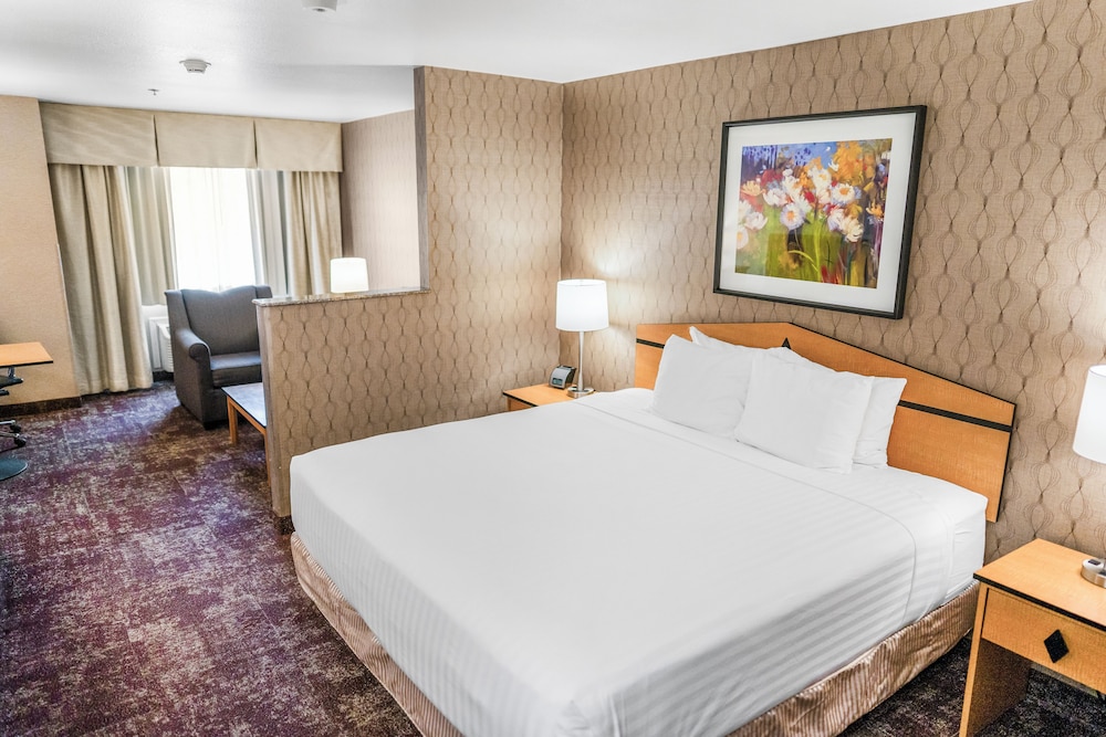 Crystal Inn Hotel & Suites West Valley City - photo 18