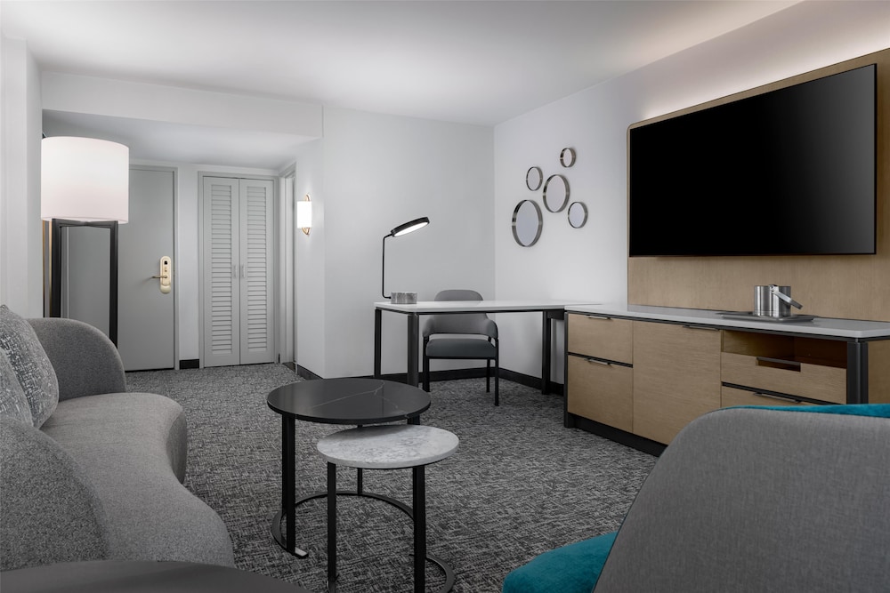 Hilton Los Angeles Airport - photo 34