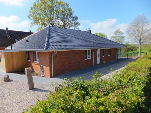 Ferienhaus Ebsen HH rechts — 4-Star Luxury Hotel in Steinberg, Germany