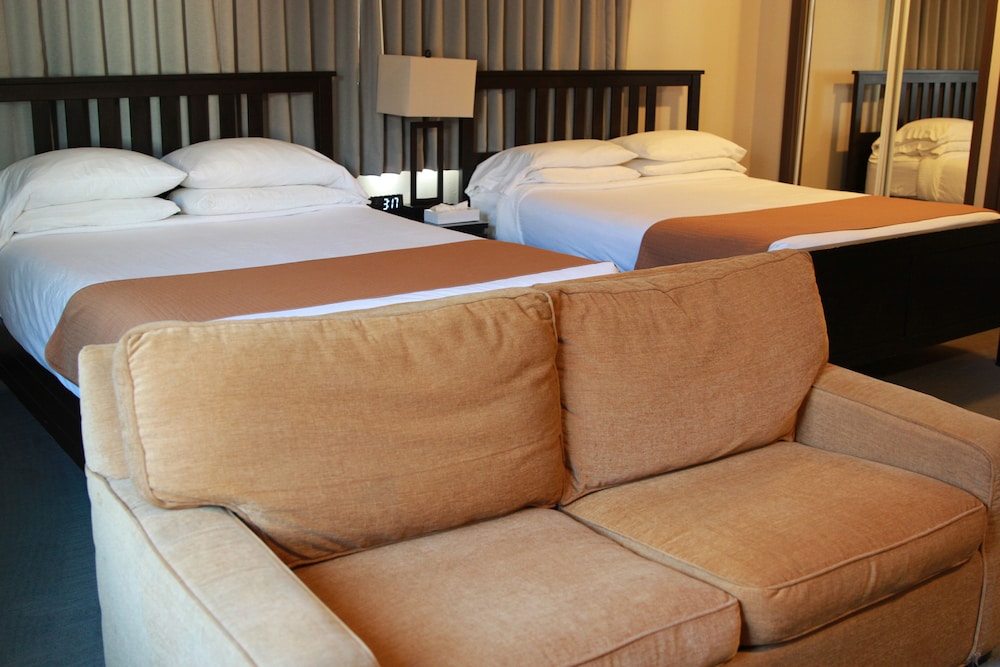 Boulder Twin Lakes Inn - photo 10