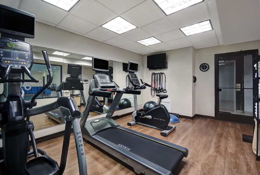 Holiday Inn Express Marshall by IHG - photo 25