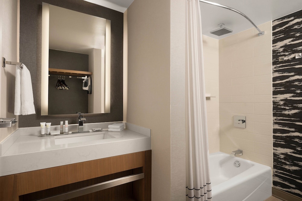 Fort Collins Marriott - photo 21