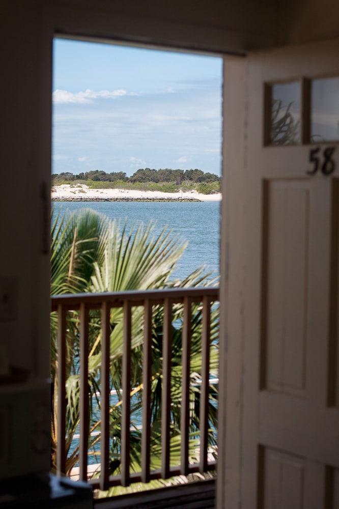 Oceanic Motel - photo 4