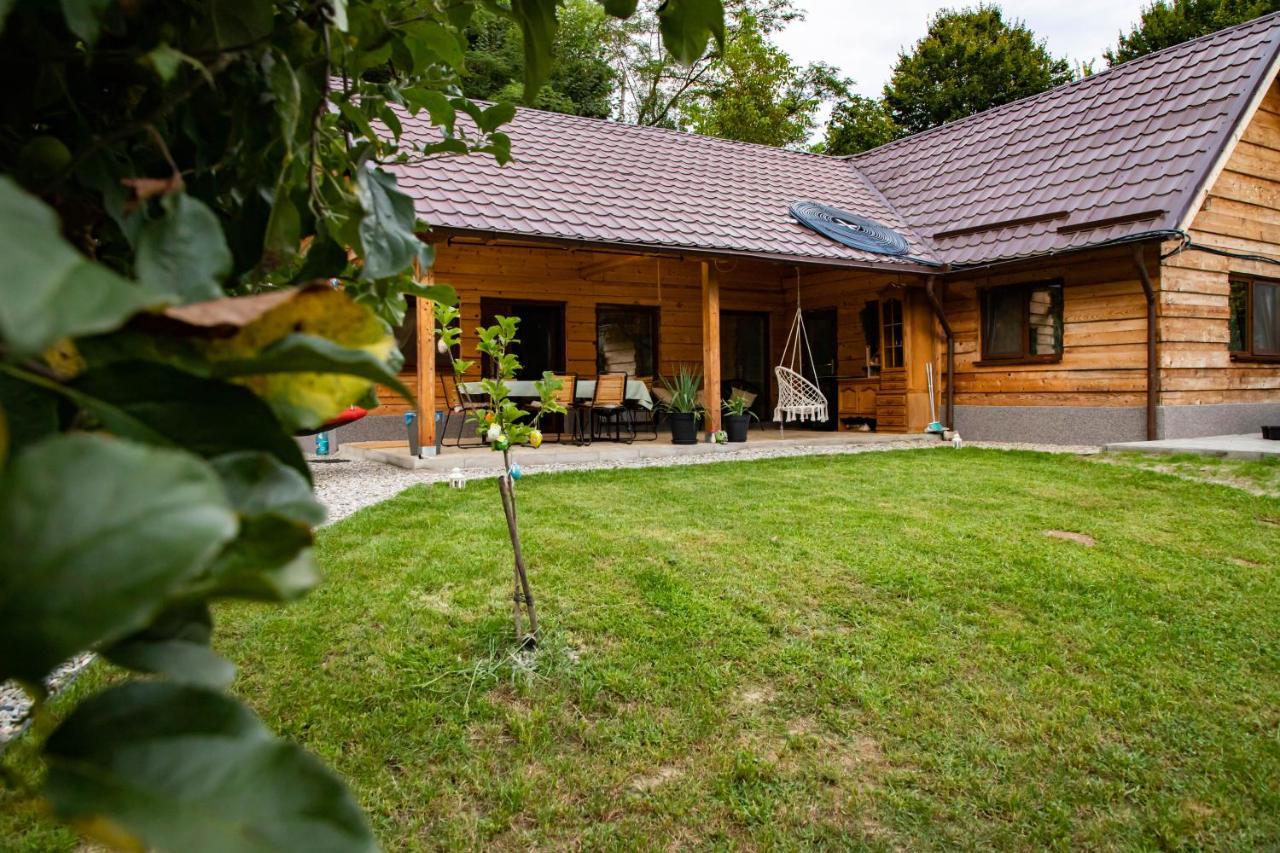 Adora River Retreat in Avrig, Romania