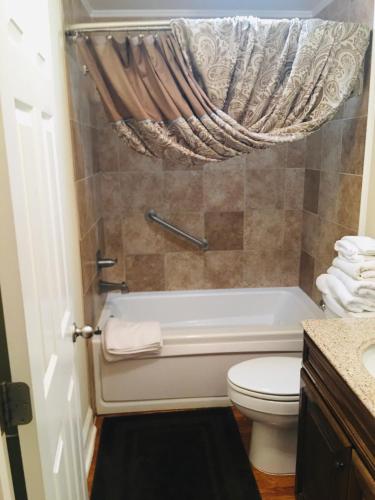 MooreField Suites Greensboro East - photo 72