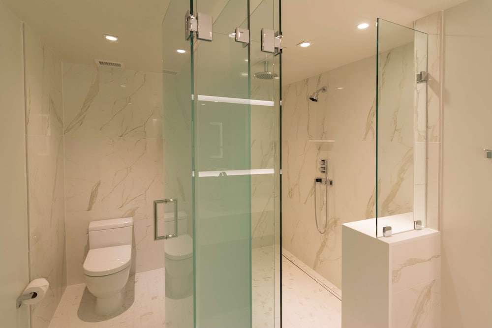 The Benson Portland Curio Collection by Hilton - photo 47
