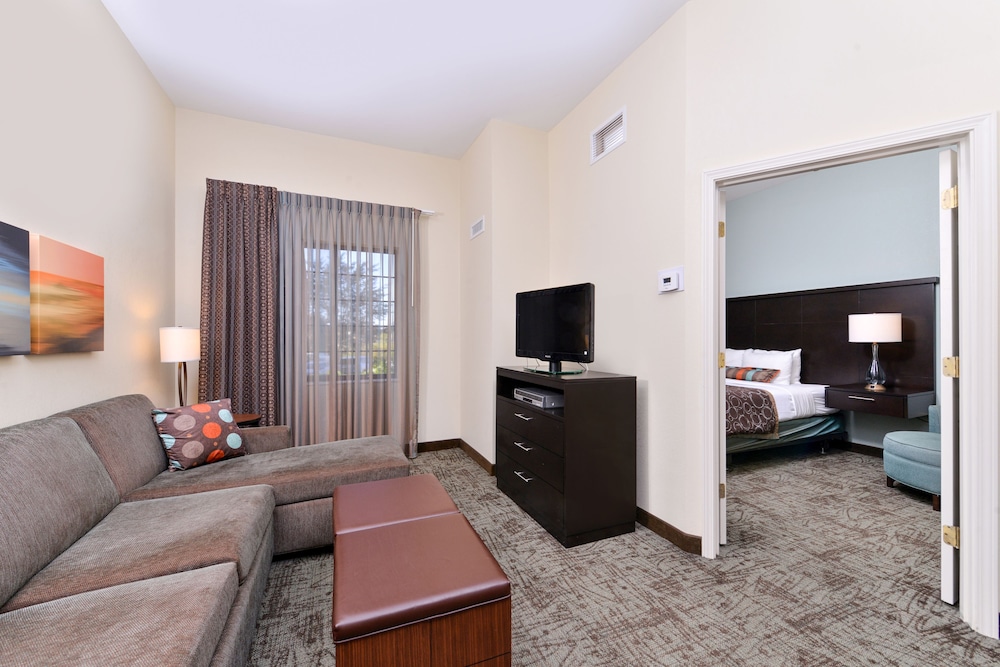 Staybridge Suites O'Fallon Chesterfield by IHG - photo 19
