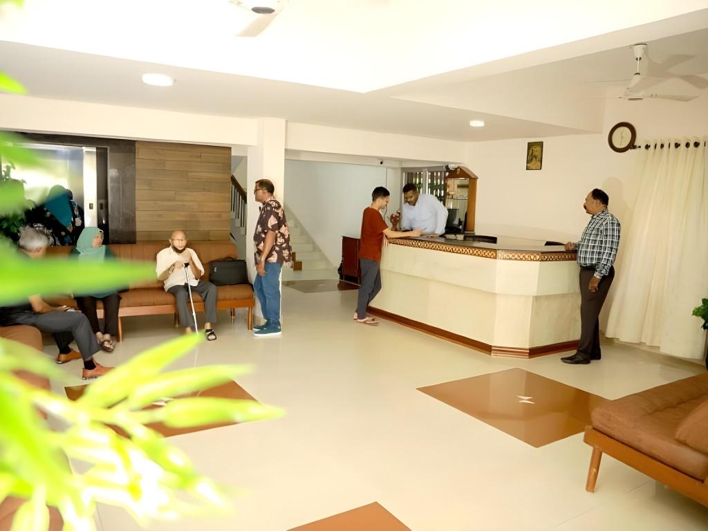 Ashish Tourist Home — 5-Star Luxury Hotel in Thiruvananthapuram, India