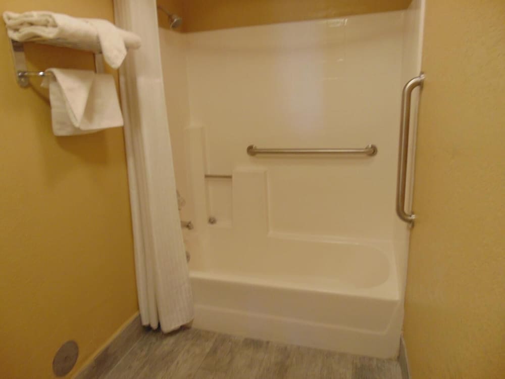 Super 8 by Wyndham Payson - photo 27