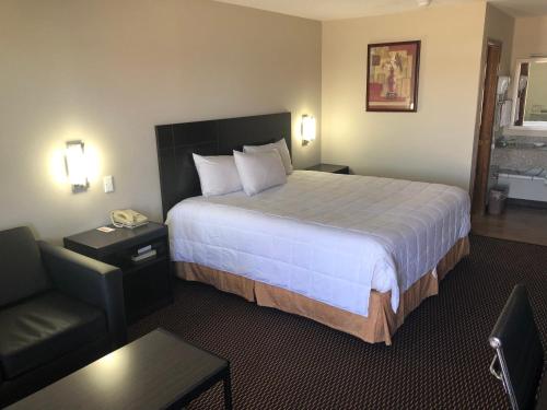 Friona Inn - photo 4