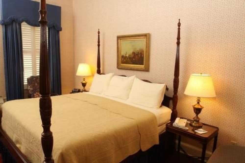 1842 Inn - photo 10