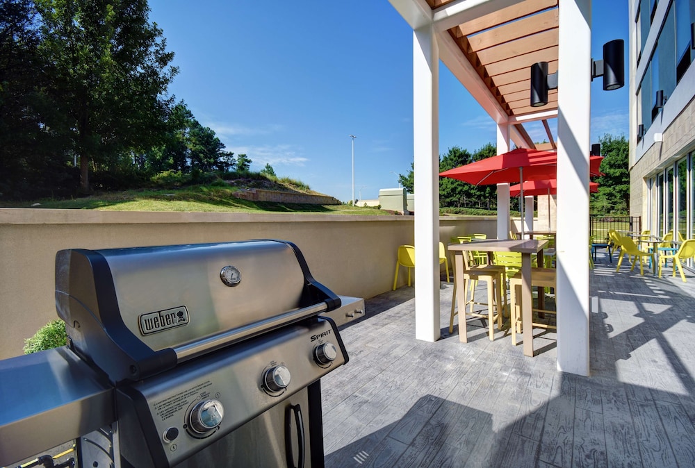 Home2 Suites by Hilton Raleigh North I 540 - photo 45