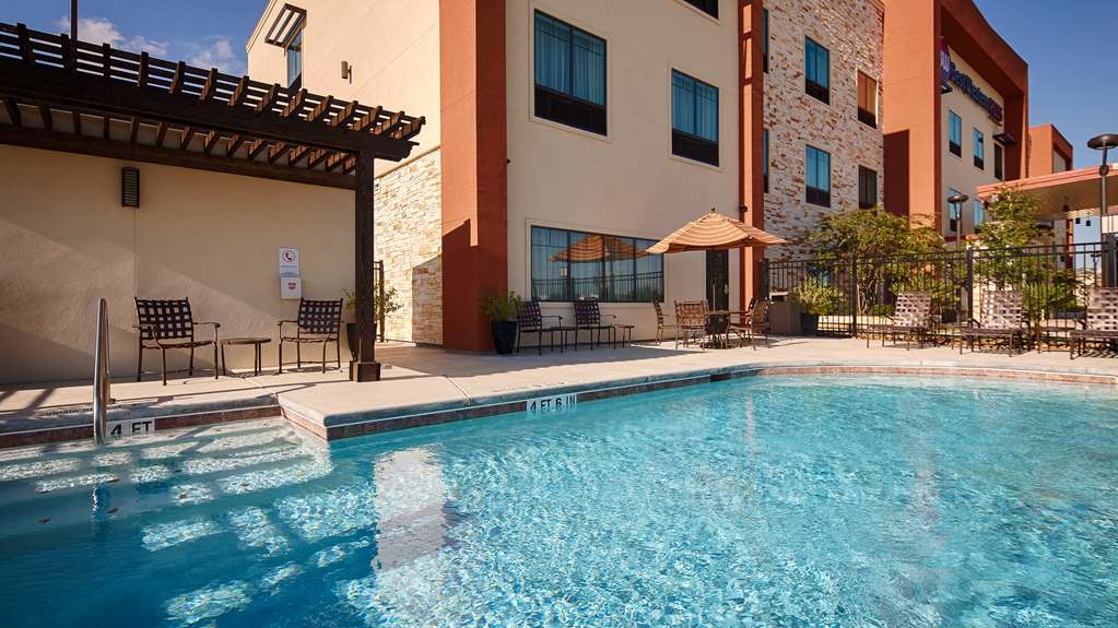 Best Western Plus College Station Inn & Suites - photo 34