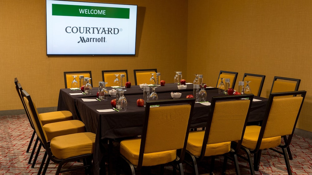 Courtyard Marriott Lafayette - photo 40