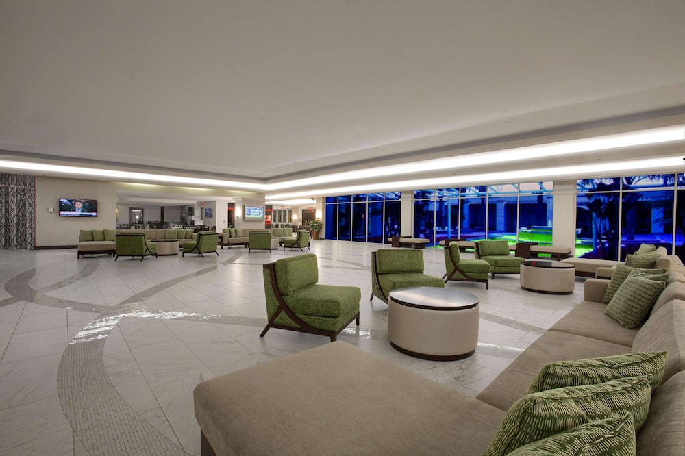 DoubleTree by Hilton at the Entrance to Universal Orlando - photo 5