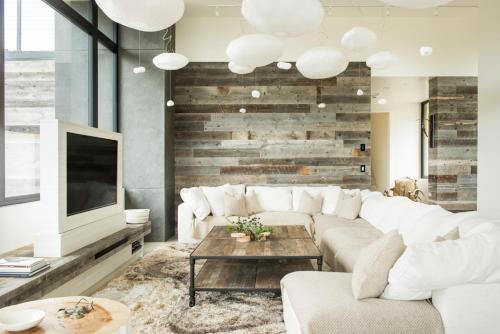 The View - carbon neutral hotel in Big Sky