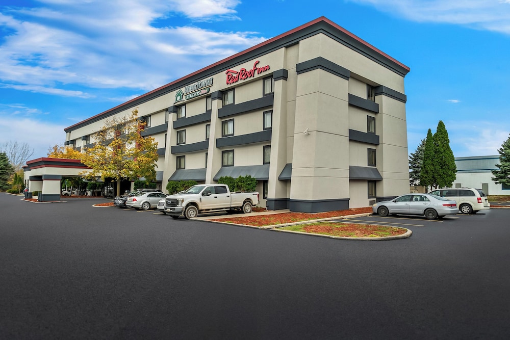 Red Roof Inn Flint - photo 41