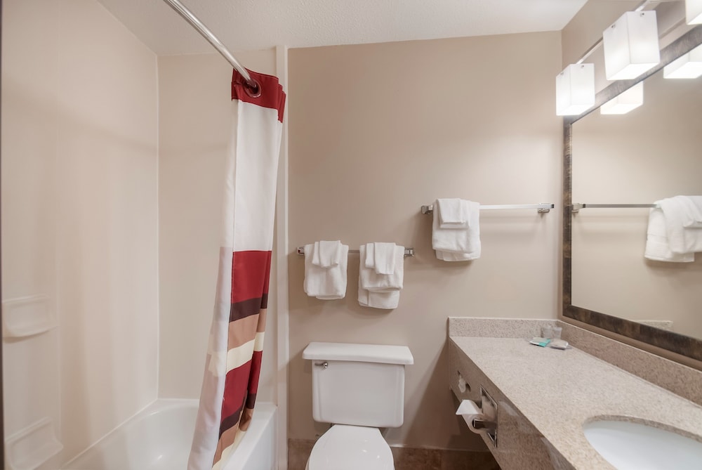 Red Roof Inn Dahlgren Naval Base - photo 29