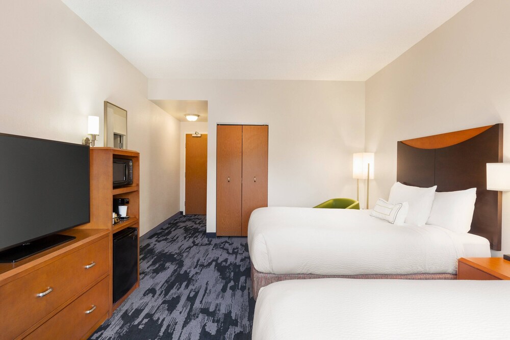 Fairfield Inn & Suites Jacksonville West Chaffee Point - photo 10
