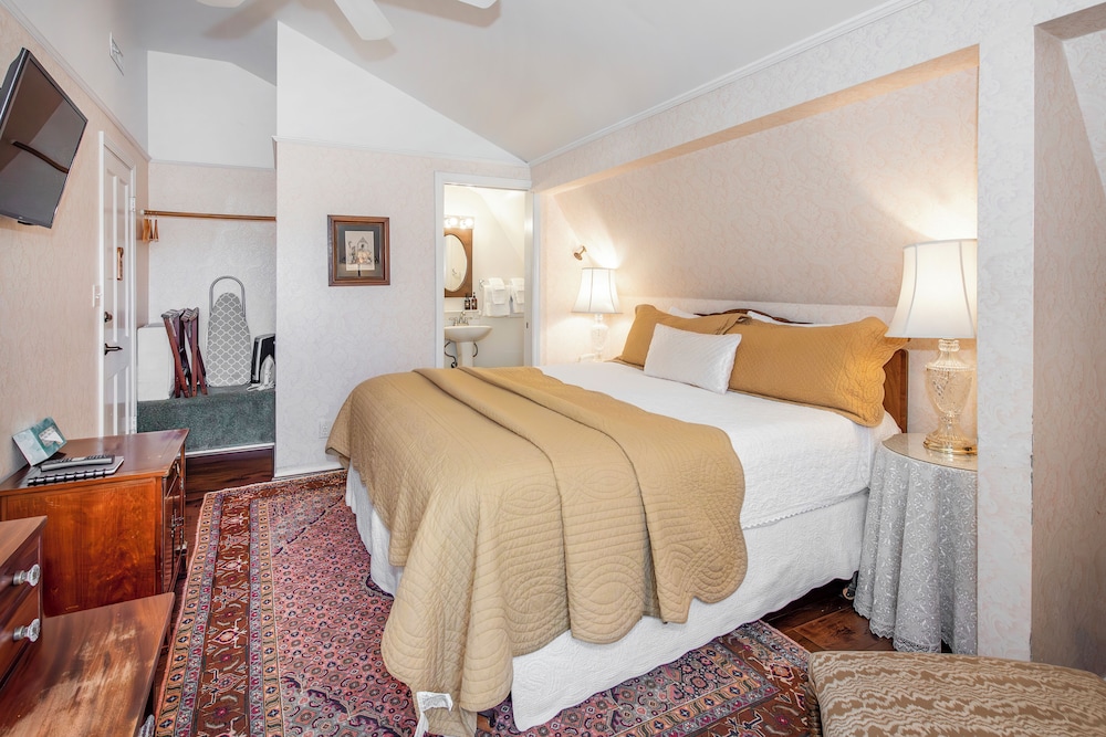 Bath Street Inn - photo 28