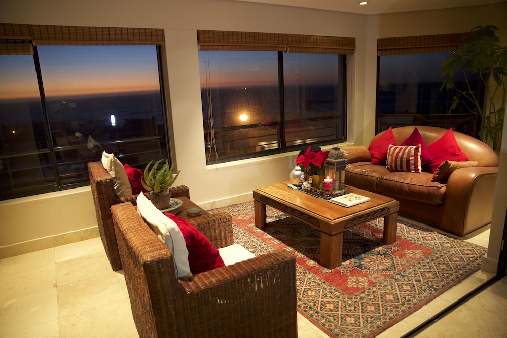 Oceana Villa Self Catering