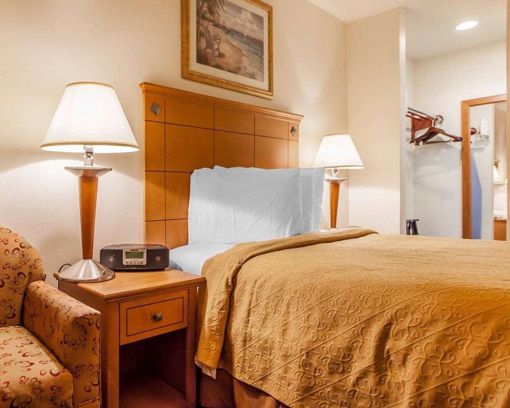 Rodeway Inn Point Pleasant Beach - photo 11