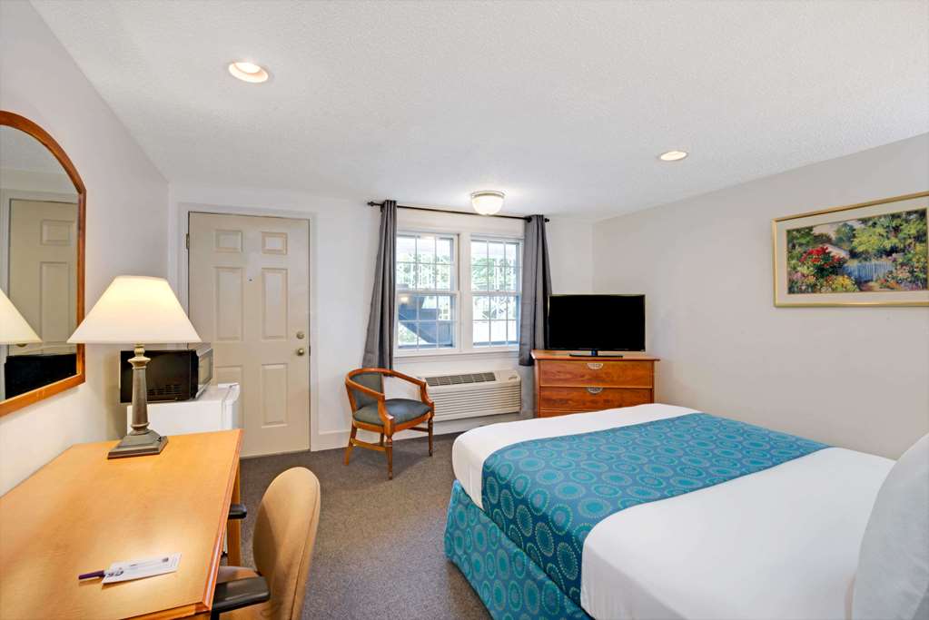 Knights Inn Danvers - photo 4