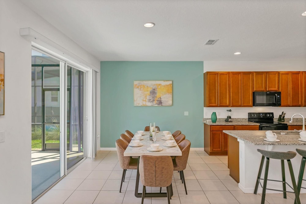 6BR Luxury Home Family Resort With Private Pool BBQ and Games Room Kissimmee - photo 10