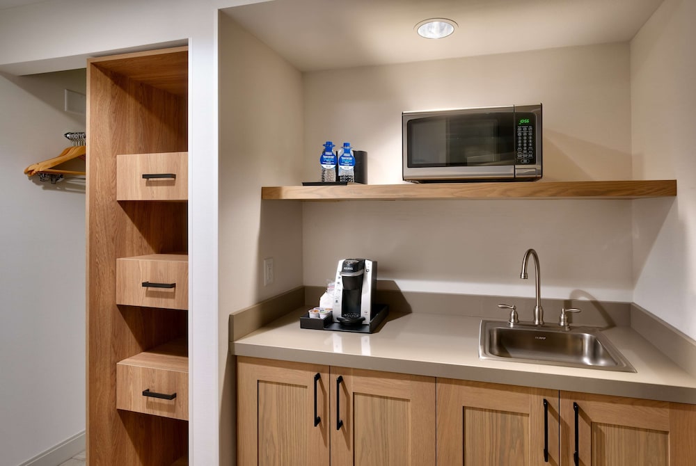 Hilton Garden Inn Bozeman - photo 18