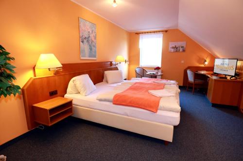 hotel Nautilus — hotel in Chodov