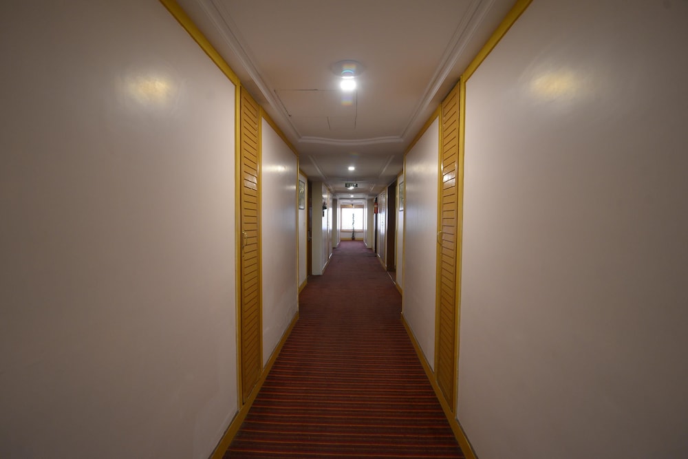 OYO Premium Madurai Railway Junction in Madurai, India