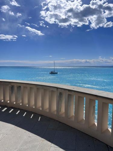 Terrazza sul mare B.View56 — hotel in Recco