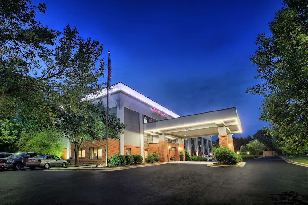 Hampton Inn Raleigh Garner - photo 35