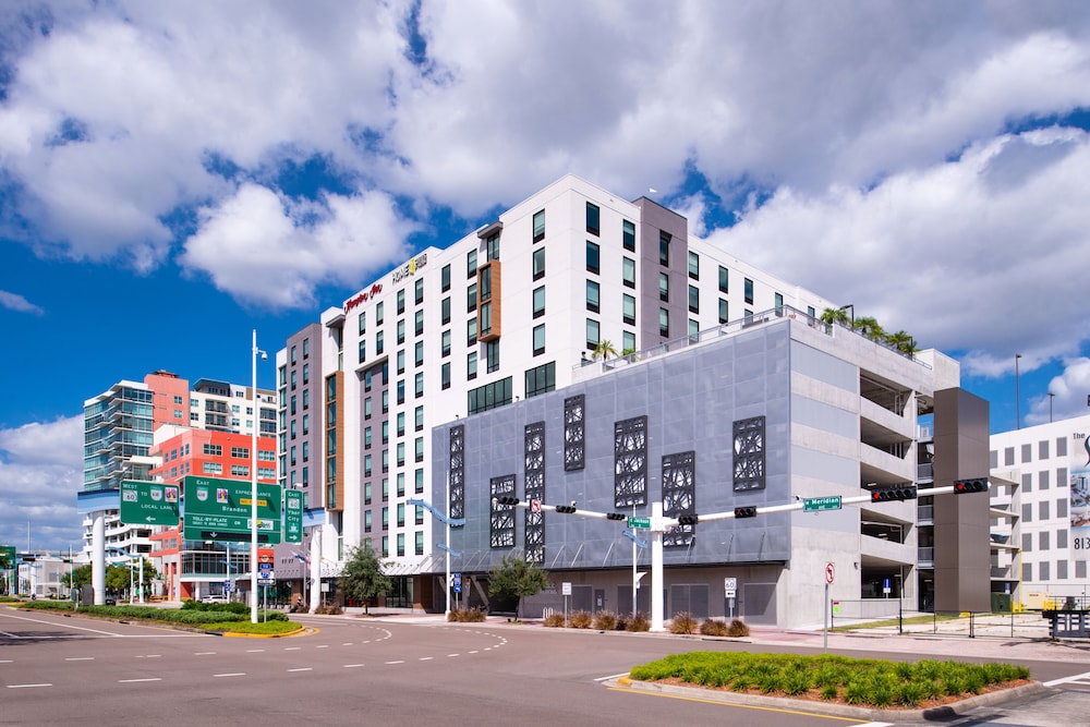 Home2 Suites by Hilton Tampa Downtown Channel District - photo 73