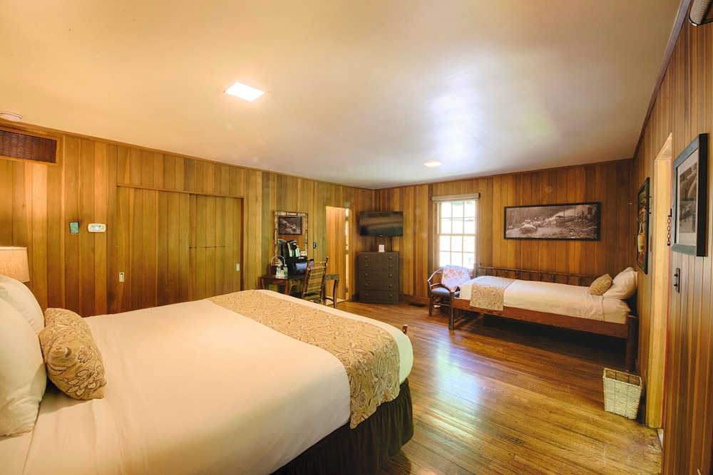 Historic Tapoco Lodge Resort - photo 93