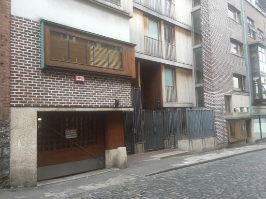 Skyline Temple Bar Apartment — 4-Star Luxury Hotel in Dublin, Republic of Ireland