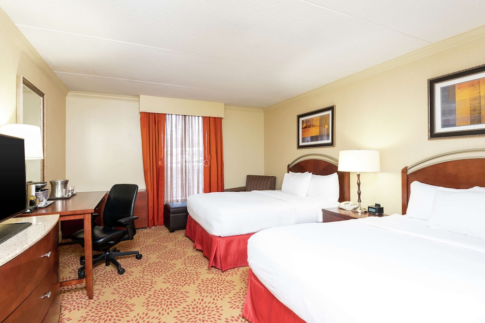 DoubleTree by Hilton Hotel Grand Rapids Airport - photo 25