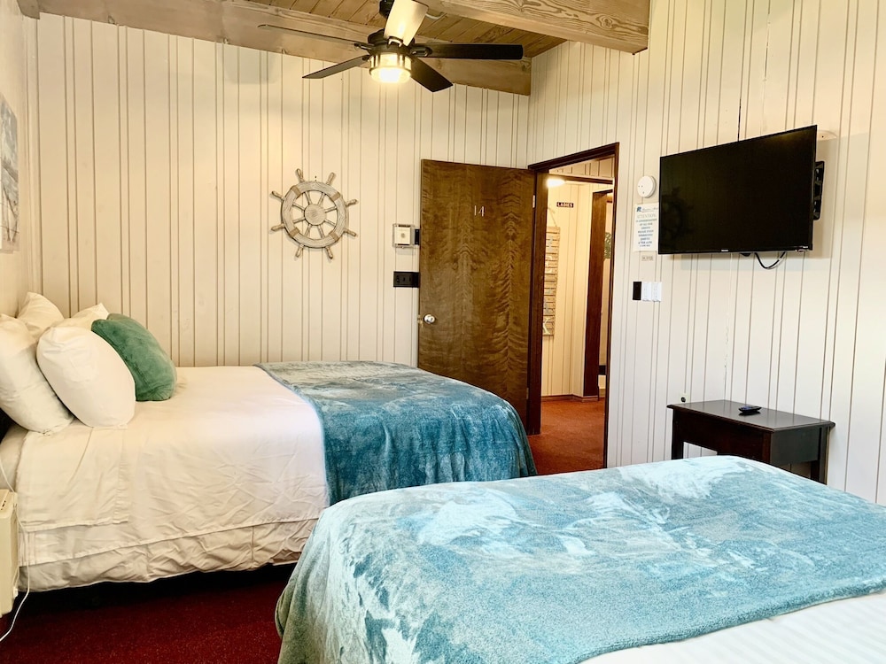 Breakers Boutique Inn - photo 12