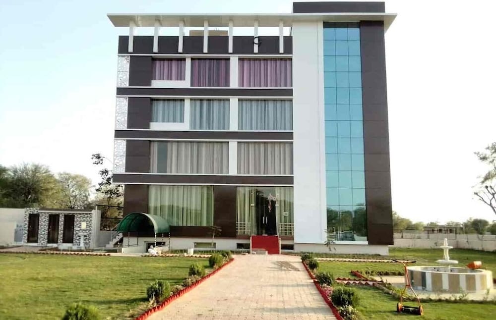 Hotel Dev Resort - last minute hotel in Unknown City