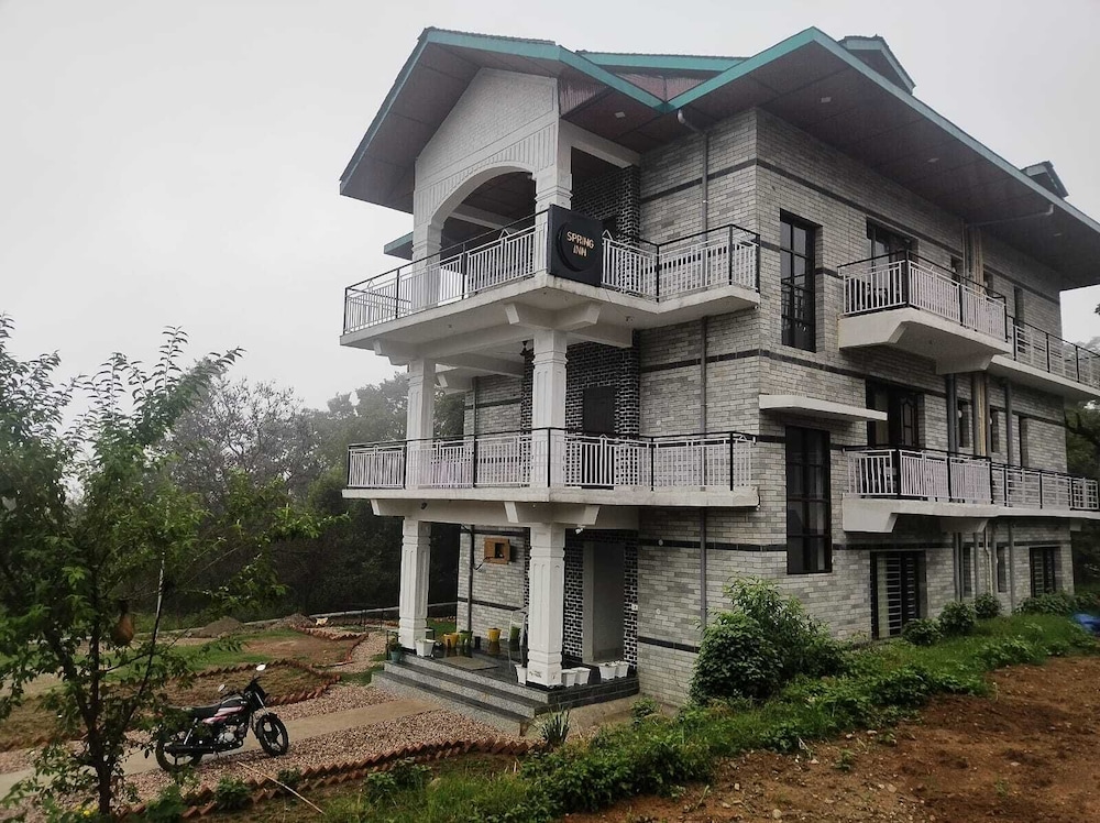 Spring Inn Bir Billing — Beed