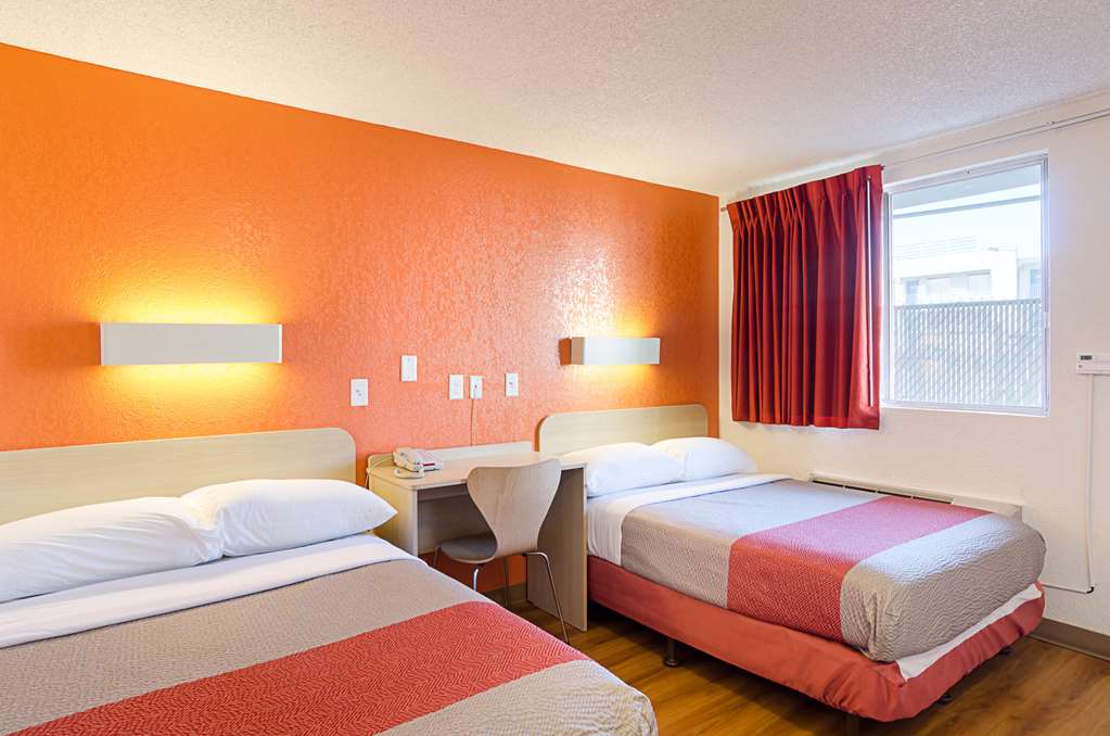 Motel 6 Denver CO Downtown - photo 16