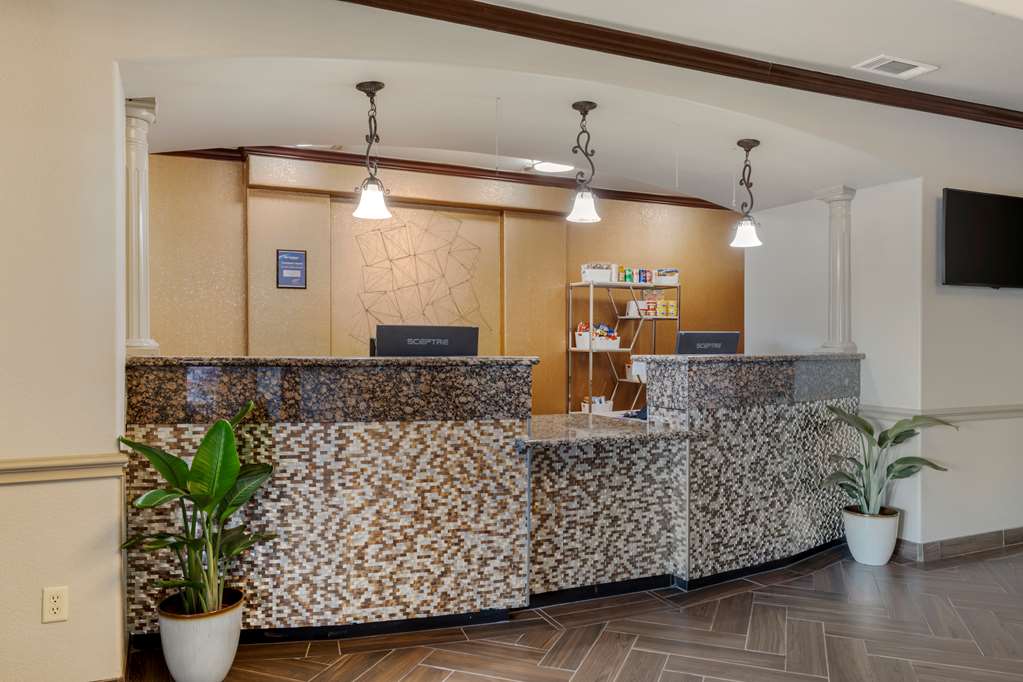 Best Western Plus Sweetwater Inn & Suites - photo 8
