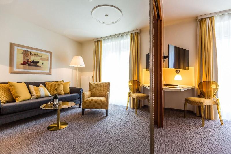 Goritschniggs Hotel in Velden Am Woerthersee, Austria