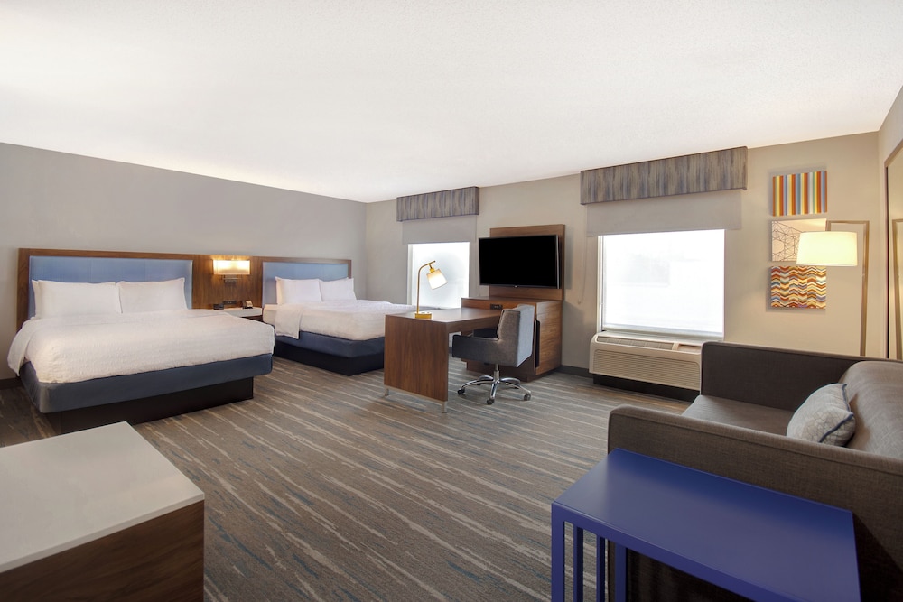 Hampton Inn & Suites Dayton Vandalia - photo 20