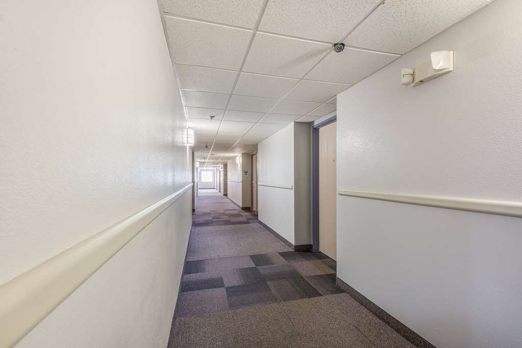 Americas Best Value Inn Knoxville East - photo 27